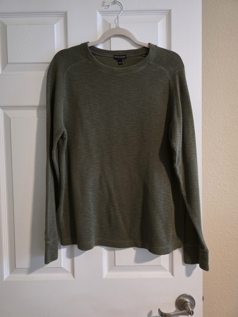 Banana Republic Men's Crewneck Sweater in Olive